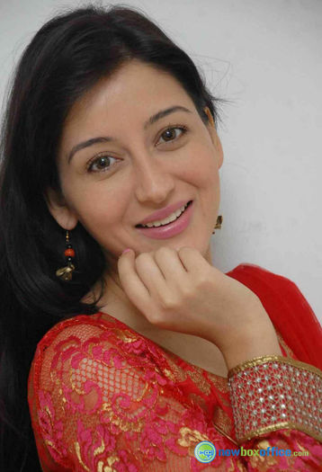 Priyanka Kandwal-Gauri