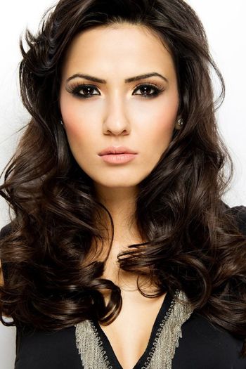 427494_327746103938097_230646903_n