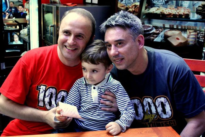 576770_10150822789346691_1645697621_n