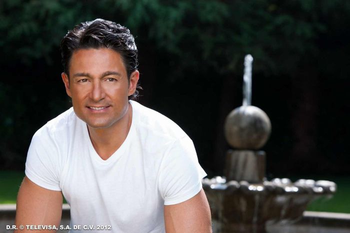 Fernando Colunga-Jesus Garcia - Porque el amor manda