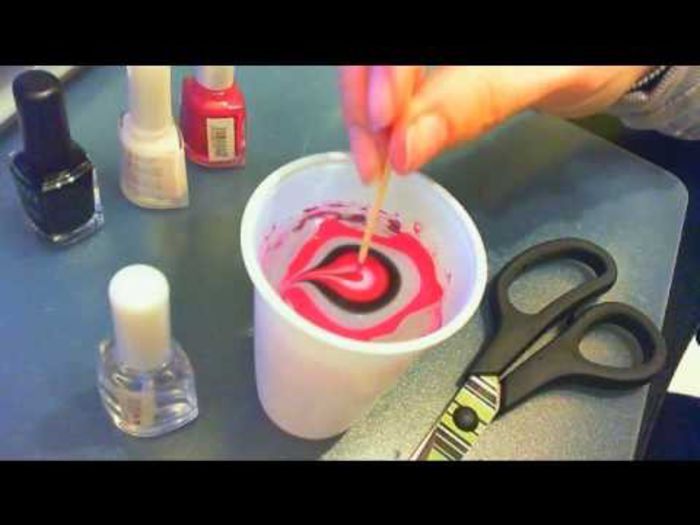 hqdefault - La tecnica Marble art sulle vostre unghie