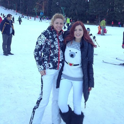 1501791_10152128404300610_730484075_n - Elena Gheorghe
