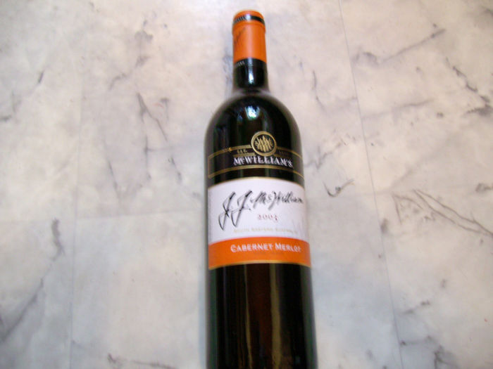 IMG_0754; un  cabernet merlot  ce  se  maturizeaza  lent
