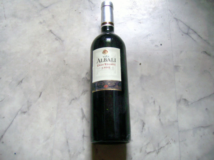 IMG_0807; cred  ca  e  amestec de crianza  cu  tinto  , f. placut  si  buchet   de exceptie
