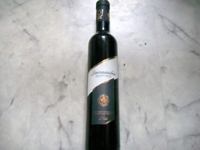 IMG_0813; o  alta  delicatessa  ce  se  culege  pe  ger , de  la  confluienta  alpilor  cu  campia panonica
