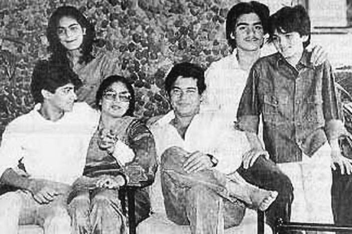 salim1 - SALMAN KHAN WITH FAMILY