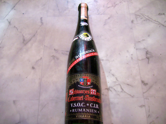 IMG_0872; nu  orice  cabernet   de  la  mare  e  un  vin select , probatil  pe asta, mai  ales  doamnele
