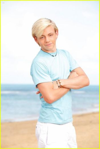 8592_359187877521151_465348591_n - Ross Lynch