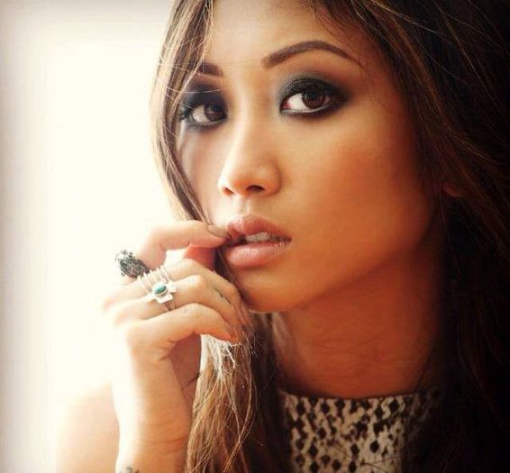 999603_234175956741416_1277663127_n - Brenda Song