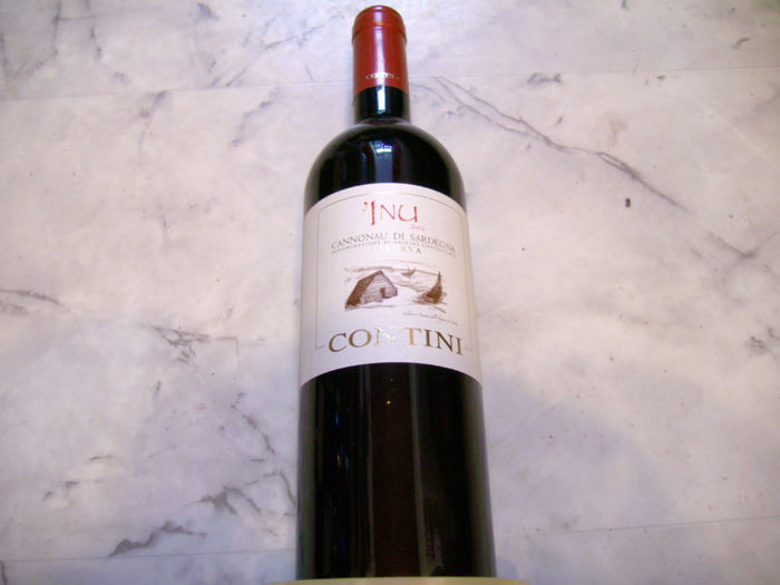 IMG_0934; stiati  ca  in  sardegna  se  cultiva  si  cannonau rosso?
