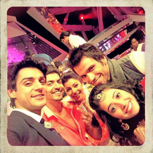 1479383_433605403433997_17136632_n