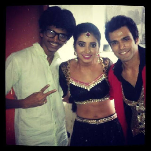 1535692_454107991383738_1253781079_n