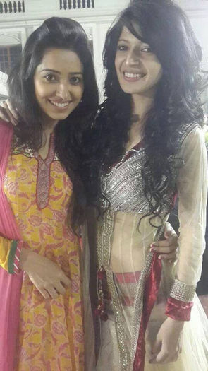 1470131_435019783292559_165032471_n