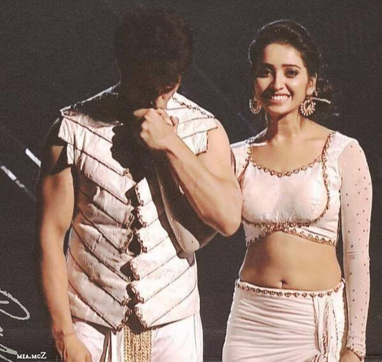 1013787_1403192593263213_92811351_n