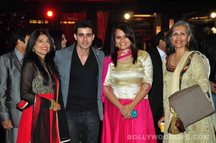 1476390_225304600975647_991541157_n