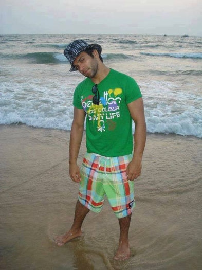 1746_154722028067124_1861857330_n - 2-Asha Negi si Rithvik Dahajan