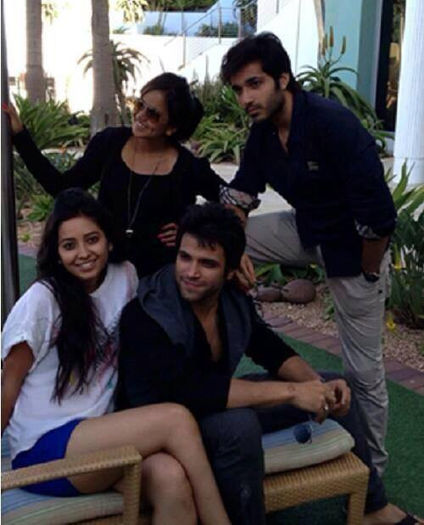 1530433_359075530896955_1127128487_n