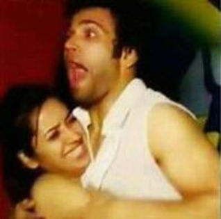 1779235_1405614199688682_1551726903_n - 2-Asha Negi si Rithvik Dahajan