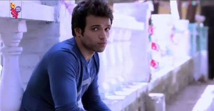 1463765_1386963621553740_1292169046_n