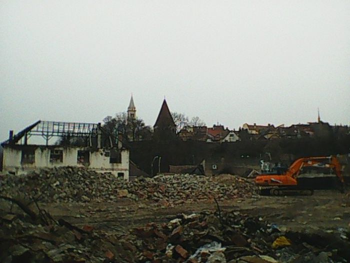 ...DUPA RAZBOI???...NU DUPA ASA ZISA REVOLUTIE DIN 1989!!!