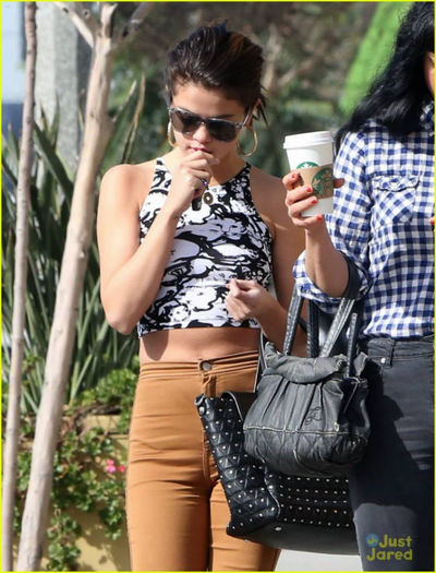 3 - Selena Los Angeles---28 January 2014
