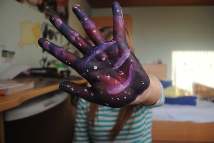 　　　　　　@IULIX ↘ is my friend ↙ - one day you are important next day you are worthless