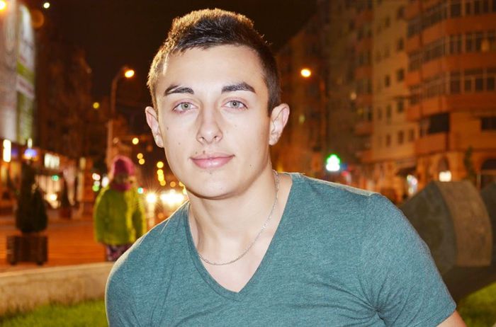 1482388_586403344746988_1246427729_n