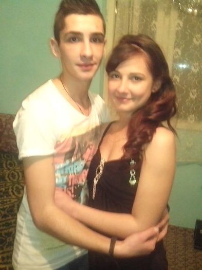 1598190_572704219481305_625694575_n