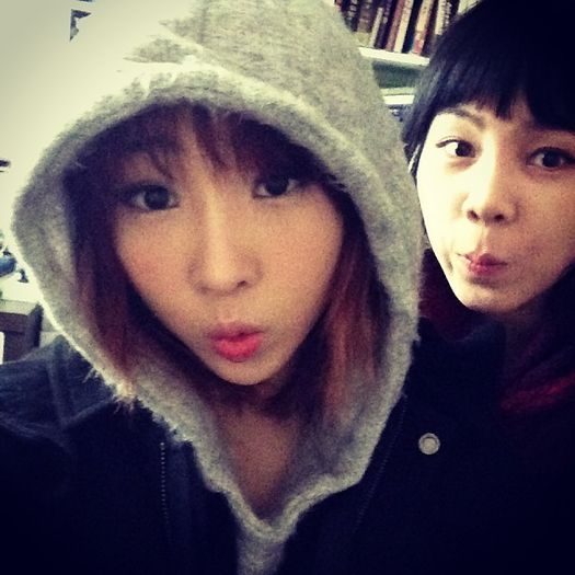 minzy happy lunar new year! - 2NE1 11