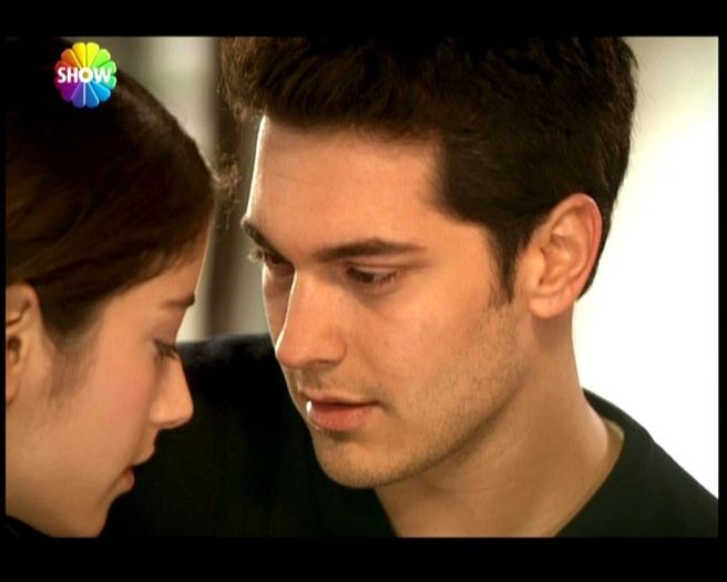 image - Hazal Kaya and Cagatay Ulusoy