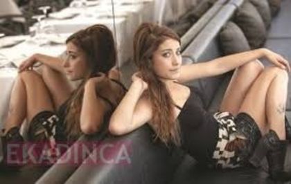 image - Hazal Kaya Ask