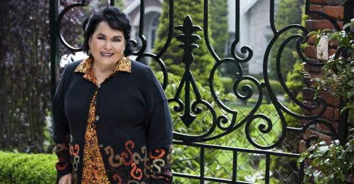 Carmen Salinas-Luisa Herrera "Chatita"