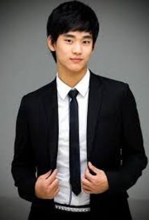  - Kim Soo Hyun