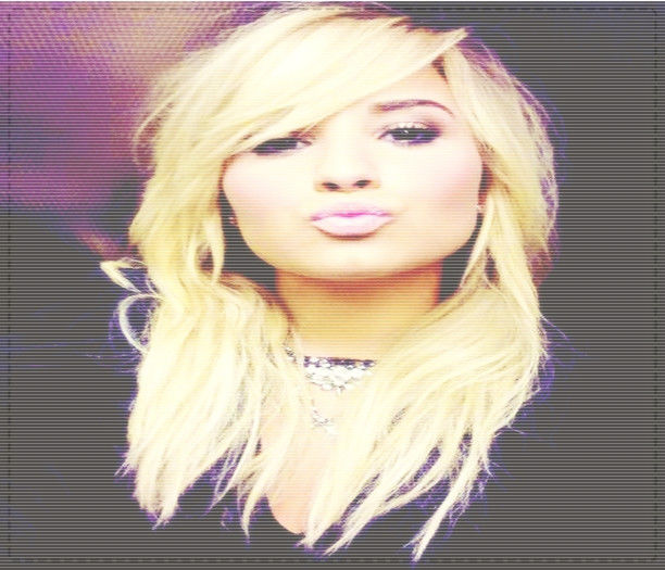 beautifulGomezx3  - M-a facut sa cred în mine, sa ma accept asa cum sunt. - lots of reasons - why we love DEMI