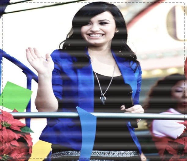 xPhoebe - Are o voce de aur si un suflet atat de cald. - lots of reasons - why we love DEMI