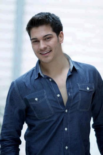 12 - Cagatay Ulusoy