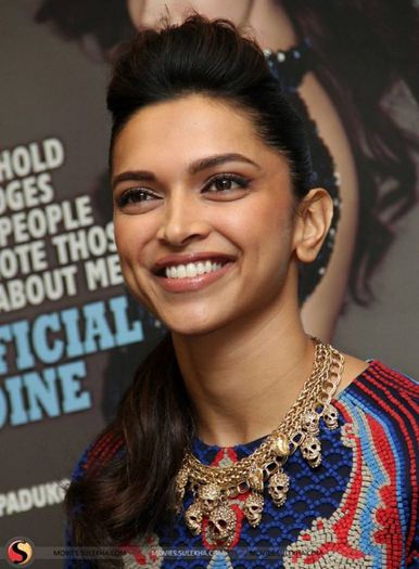 1656070_1443450729205686_1778536627_n - DEEPIKA PADUKONE-POZE FAINE