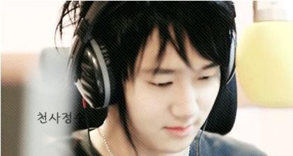 yesung-headphones - Yesung