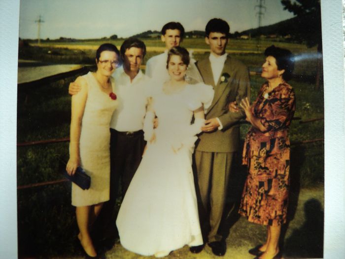 septembrie 1995 - FAMILY