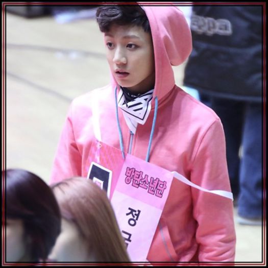 (ҡ) Bye noona,Minwoo hyung. :) Pa Dae hyung. ^^ [pleaca sus cu Suga].
