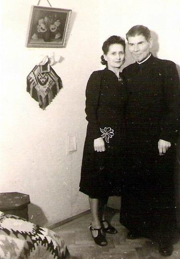 Bunicii paterni, Maria si Bucur Zainescu; Bucuresti 1942
