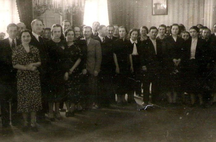 Constantin Zainescu (in gri), Cernauti; La vizita oficială a patriarhului la prefectura din Cernauti, 1938
