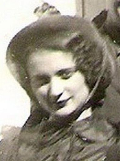 Elena Zainescu. Fotografie din 1938