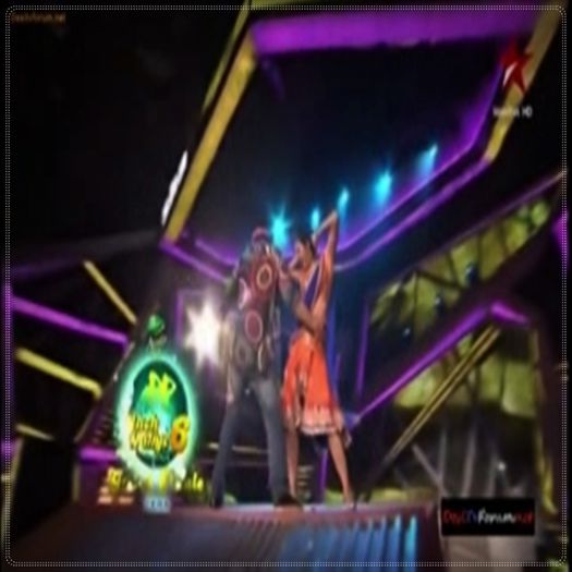 00_02_07 - Ashvik in Nach Baliye 6