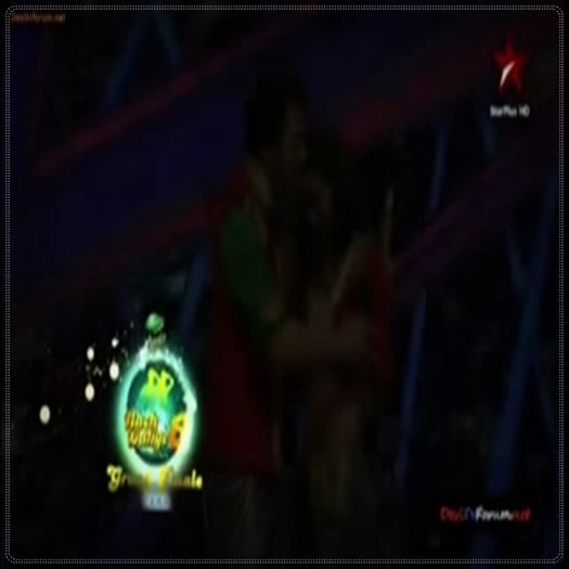 00_02_20 - Ashvik in Nach Baliye 6