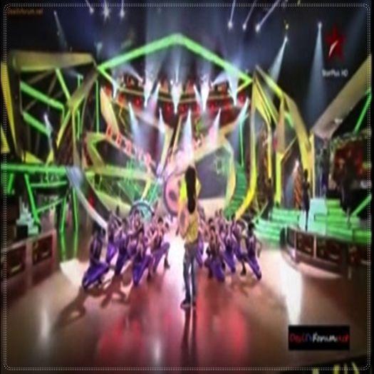 00_05_21 - Ashvik in Nach Baliye 6