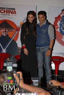 akshay-kumar_deepika-padukone___64693 - Deepika Padukone