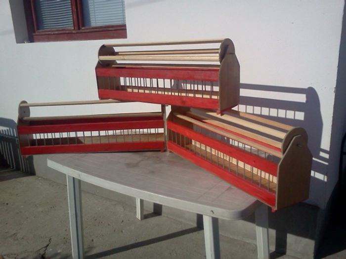 hranitori de vaqnzare