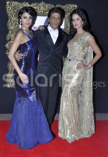 Katrina_Kaif_at_Jab_Tak_Hai_Jaan_Premiere_28529 - Katrina Kaif