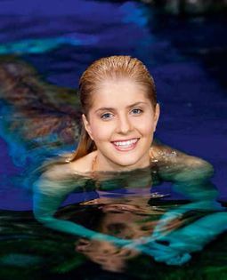 Sirena_In_Water - mako mermaids